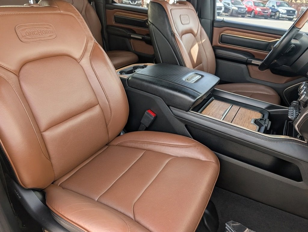 2019 RAM 1500 Longhorn Crew Cab 4x4 5'7" Box