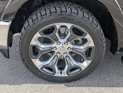 2019 RAM 1500 Longhorn Crew Cab 4x4 5'7" Box