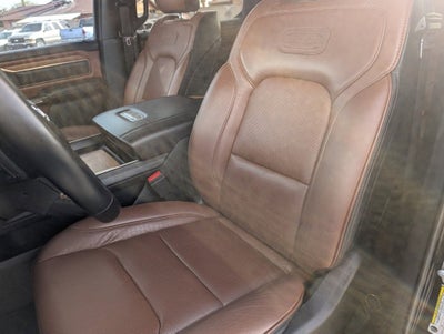 2019 RAM 1500 Longhorn Crew Cab 4x4 5'7" Box