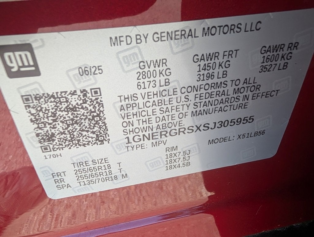 2025 Chevrolet Traverse LT