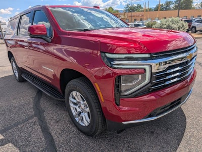 2025 Chevrolet Suburban LT