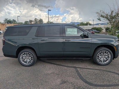 2025 Chevrolet Suburban RST