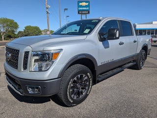2018 Nissan TITAN PRO-4X