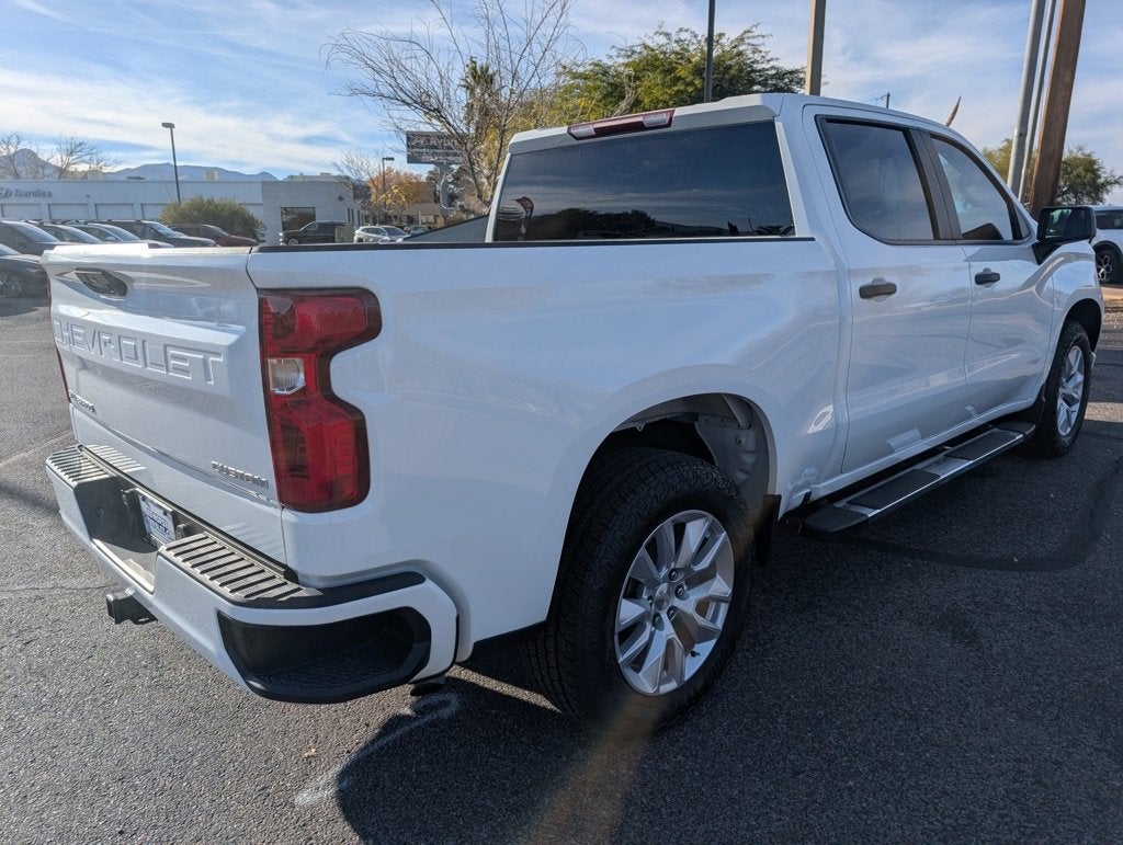 2022 Chevrolet Silverado 1500 Custom