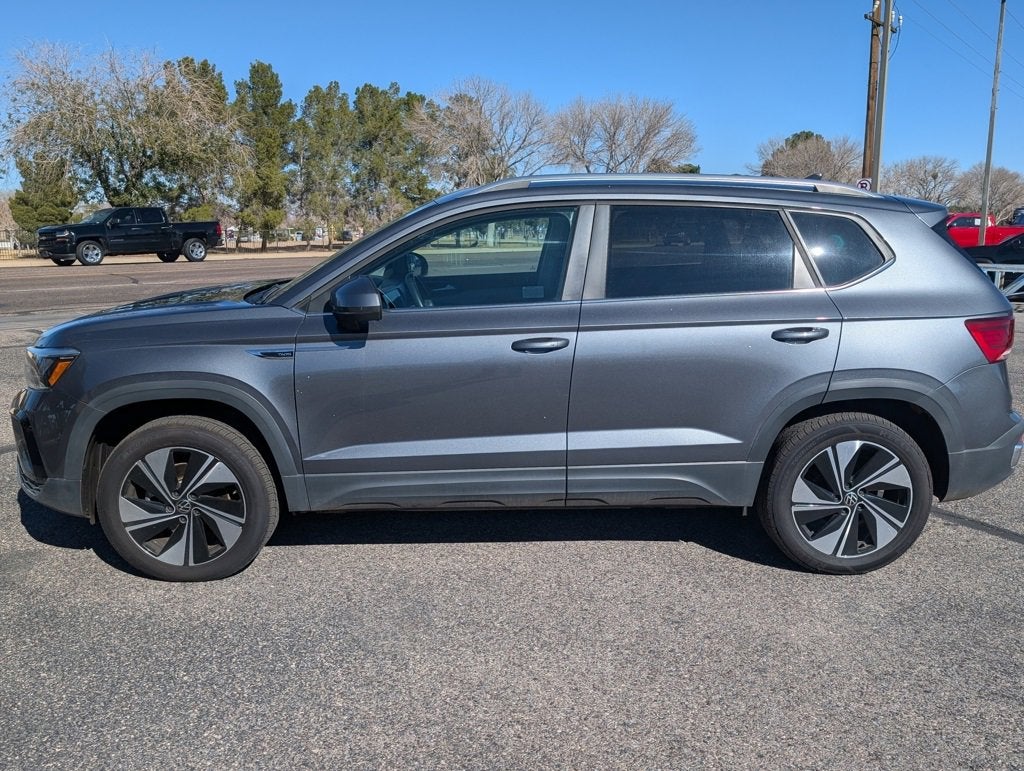2024 Volkswagen Taos 1.5T SE