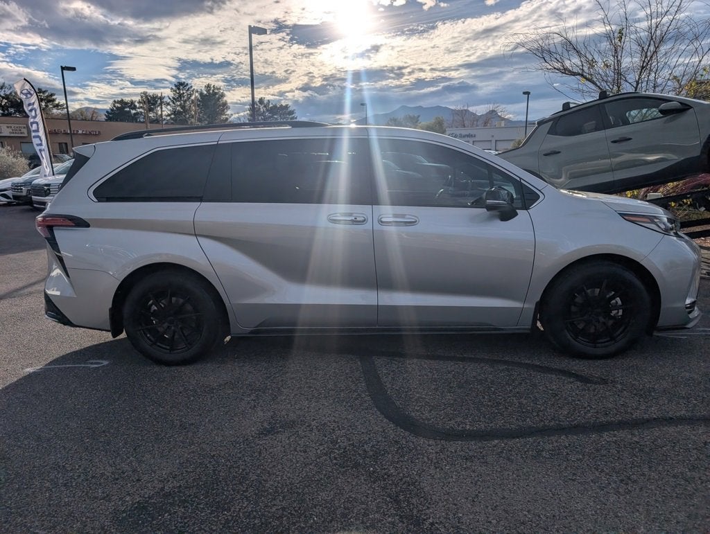 2023 Toyota Sienna 25th Anniversary Edition