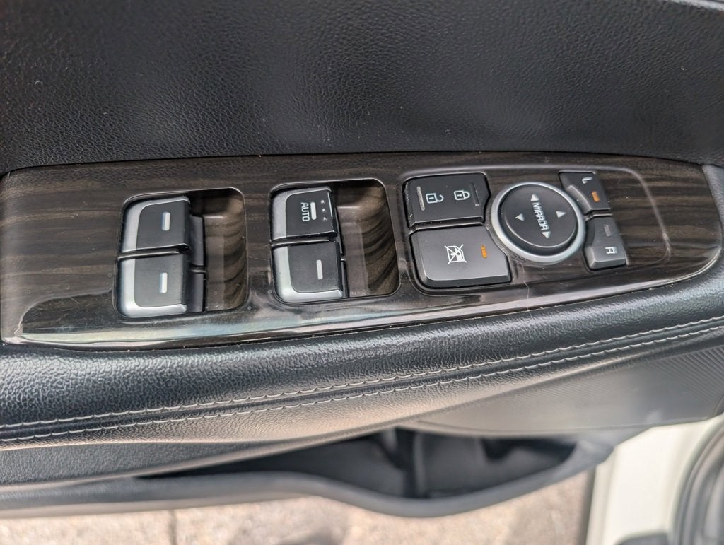 2020 Kia Sorento 2.4L L