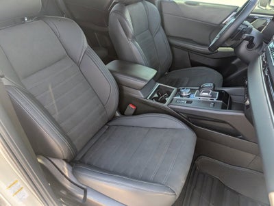 2024 Mitsubishi Outlander PHEV SE S-AWC