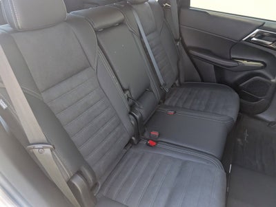 2024 Mitsubishi Outlander PHEV SE S-AWC