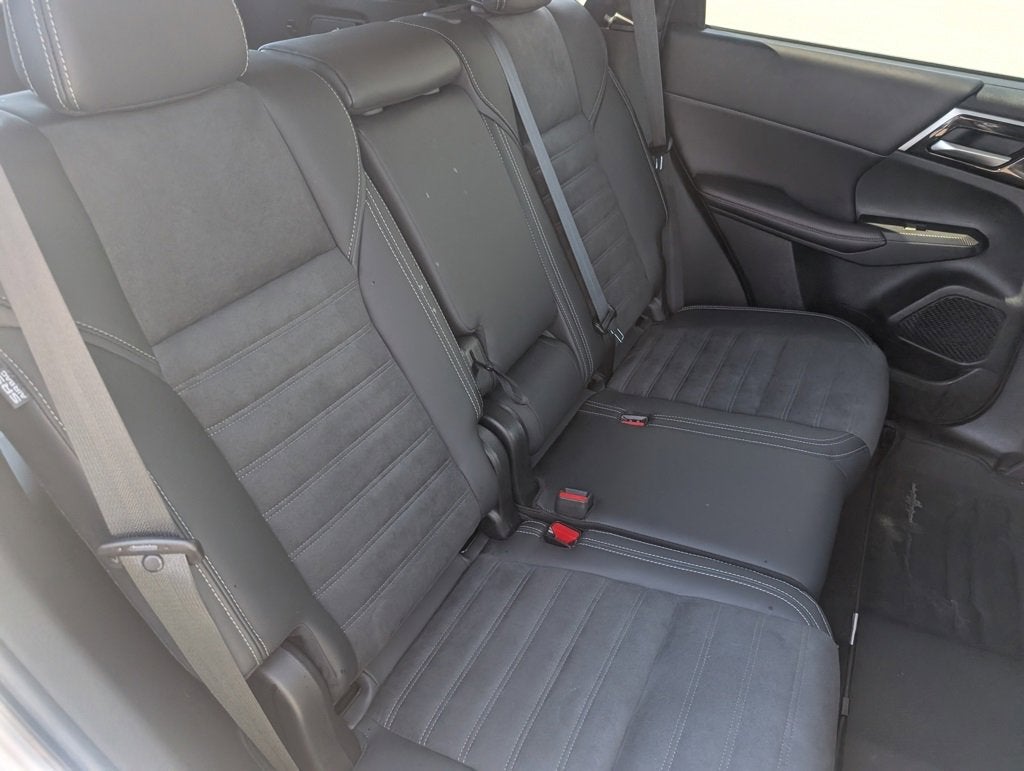 2024 Mitsubishi Outlander PHEV SE S-AWC