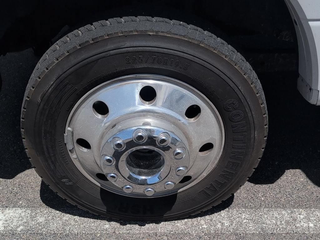 2018 Ford Super Duty F-450 DRW XL