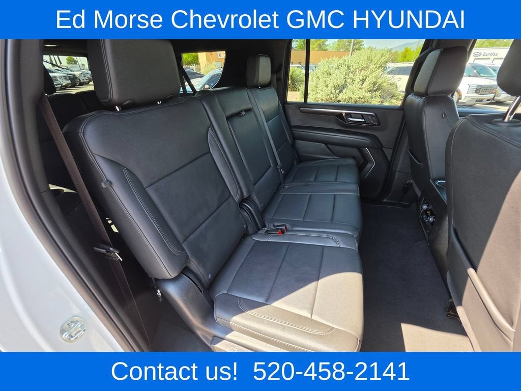 2025 Chevrolet Suburban LT