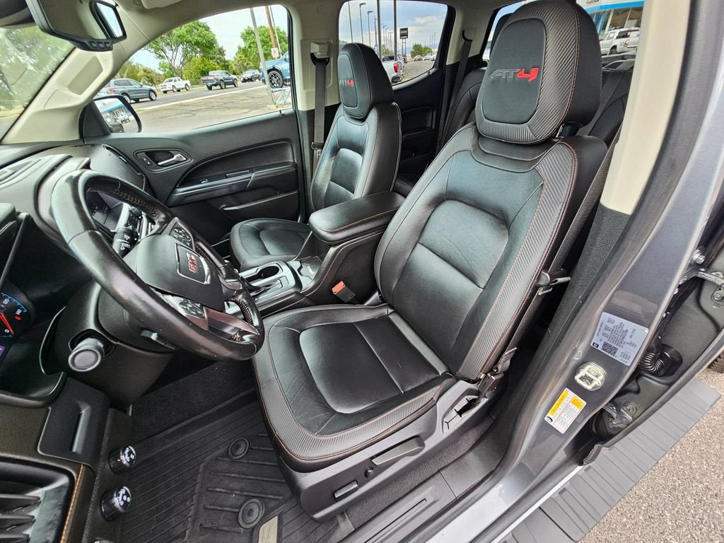 2022 GMC Canyon AT4 - Leather