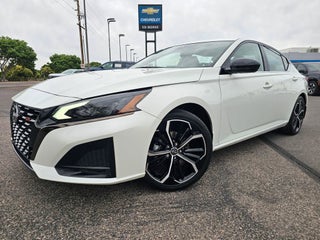2023 Nissan Altima SR FWD