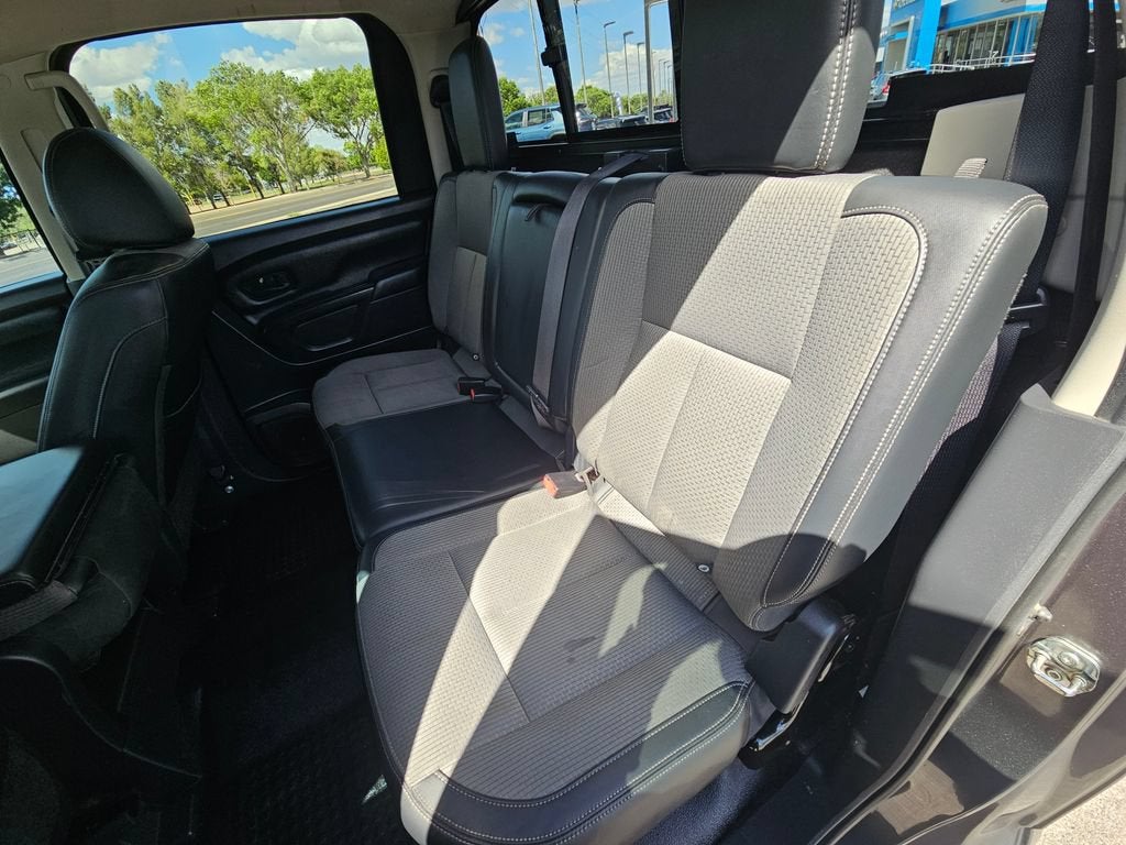 2018 Nissan TITAN XD S Gas