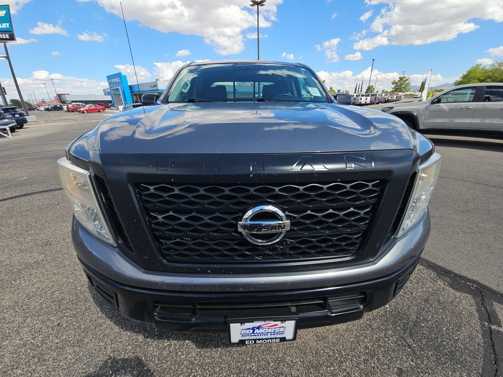 2018 Nissan TITAN XD S Gas