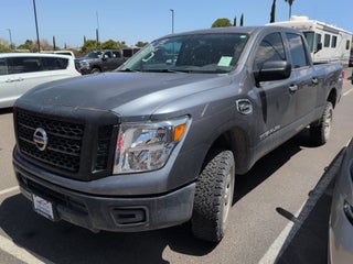 2018 Nissan TITAN XD S Gas