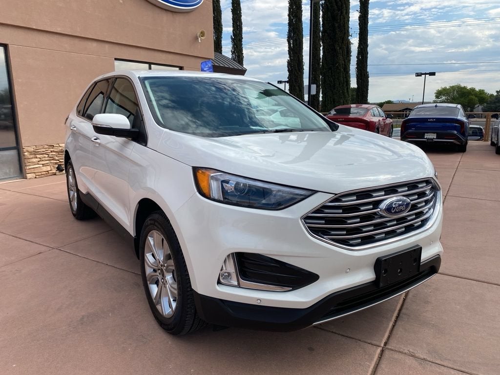 2023 Ford Edge Titanium