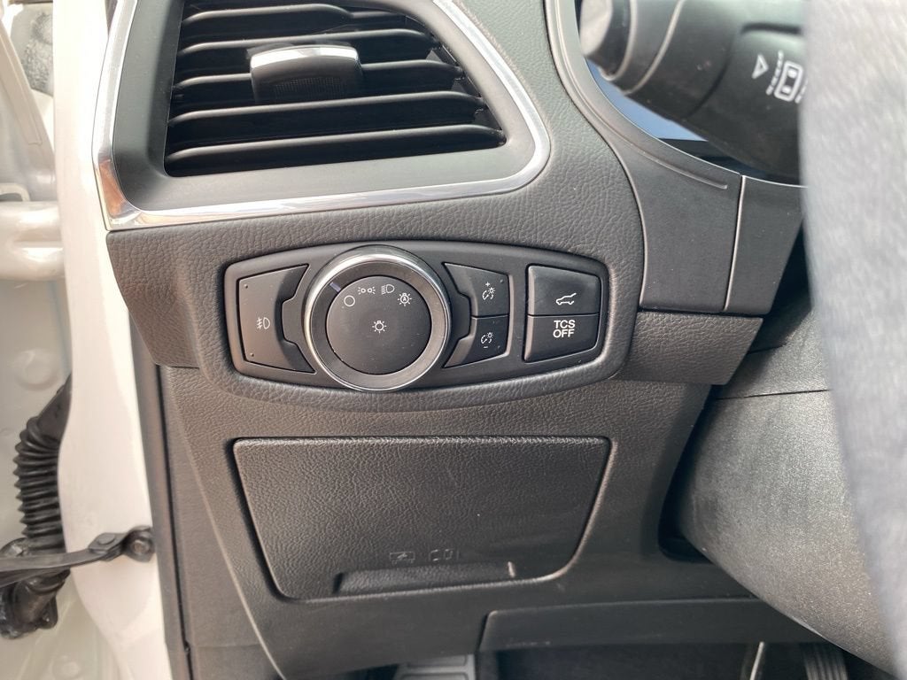2023 Ford Edge Titanium