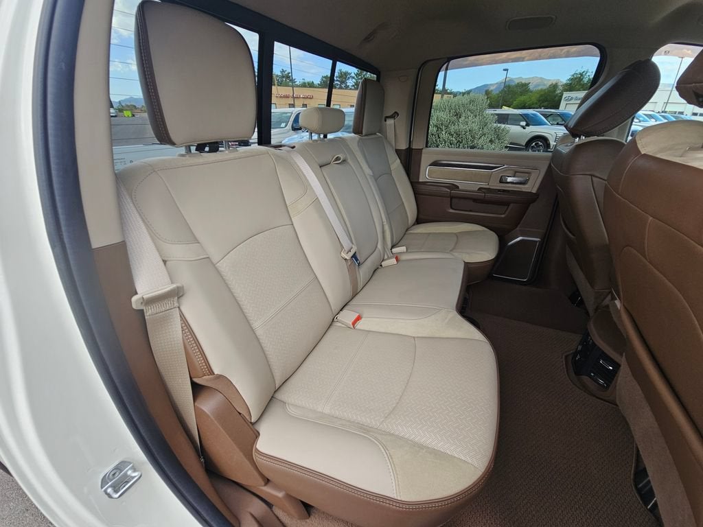 2020 RAM 2500 Laramie Crew Cab 4x4 6'4" Box