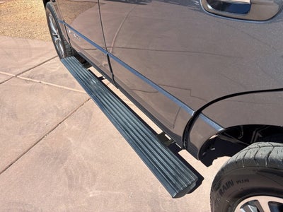 2015 Lincoln Navigator Base