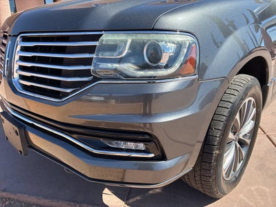 2015 Lincoln Navigator Base