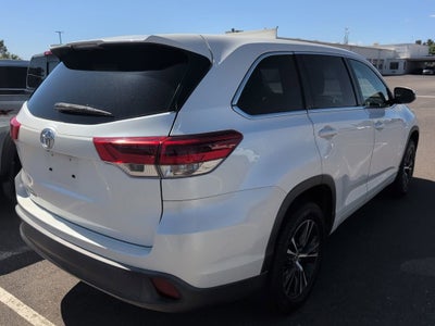 2018 Toyota Highlander LE