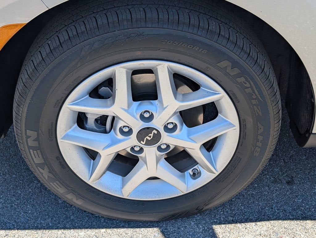 2025 Kia Soul LX - Photo 23